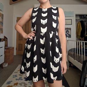 H&M Divided Sleeveless Cat Print Dress